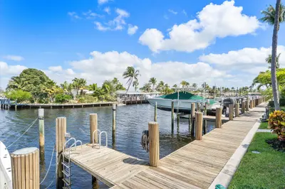 1351 SE 3rd Avenue, Pompano Beach – Townhouse for sale