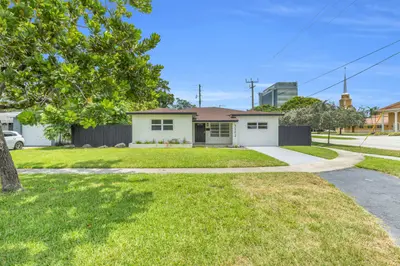 3262 Pierce Street, Hollywood – sold