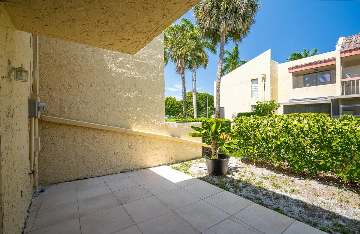 DSC08033-Edit at 769 SE 1st Way 85, Deerfield Beach