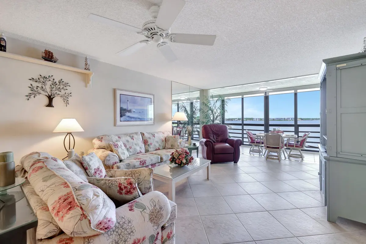 11-web-or-mls-632A6630 at 1950 SW Palm City Road 14-304, Stuart