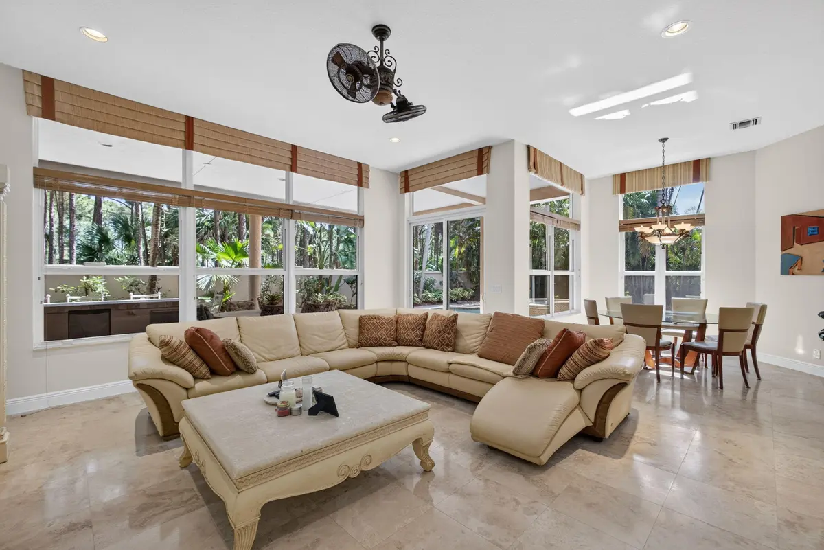 Great Room at 5133 Isabella Drive, Palm Beach Gardens