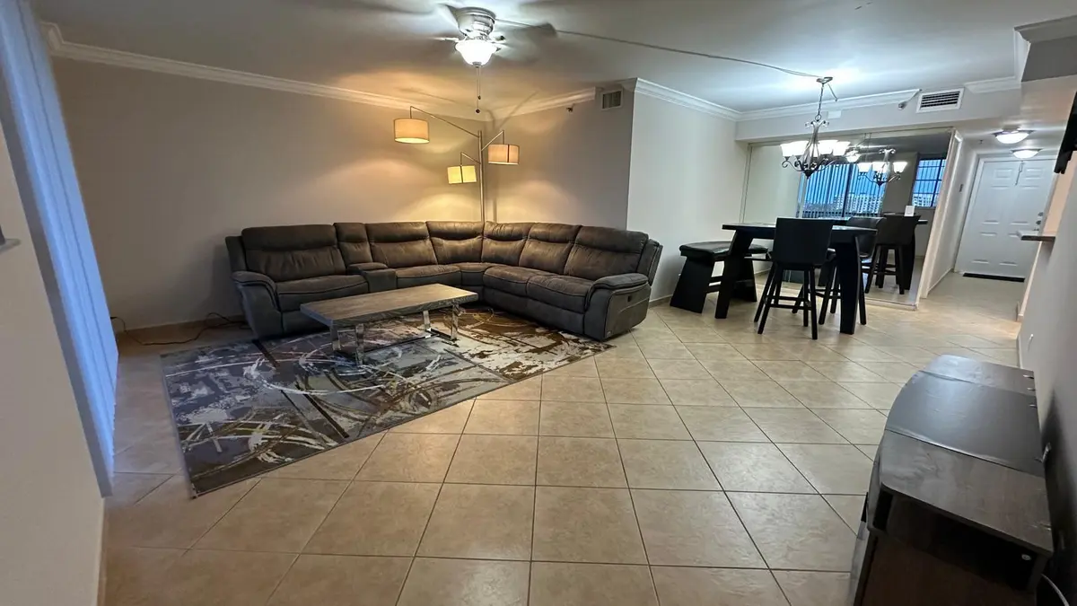 a9a117c7-bf45-4efd-9dc3-ed712814bd52 at 3300 W Rolling Hills Circle 708, Davie