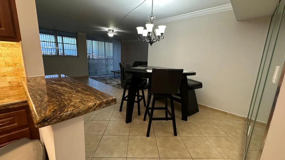 c10a8b72-a662-419f-bac4-82971efa50b1 at 3300 W Rolling Hills Circle 708, Davie