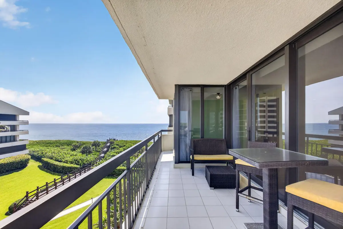47-web-or-mls-5D1A5982 at 4000 N Ocean Drive 403, Singer Island