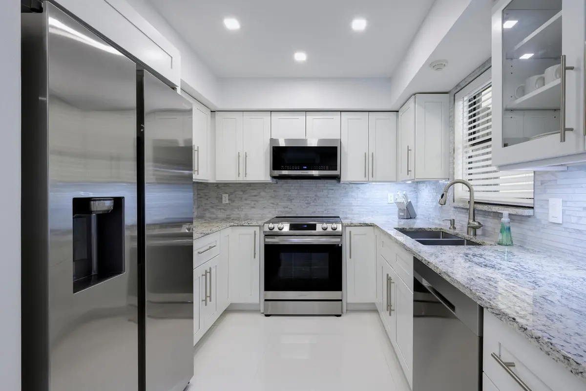 Kitchebn at 11335 Twelve Oaks Way, North Palm Beach