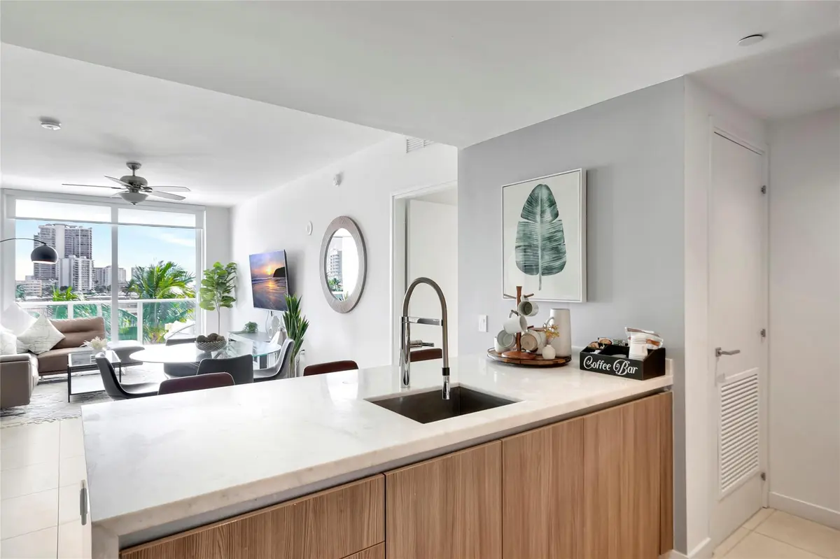 Photo 2 at 401 N Birch Road 504, Fort Lauderdale