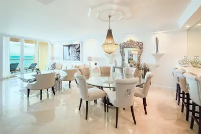 2110 N Ocean Boulevard 15a, Fort Lauderdale – sold