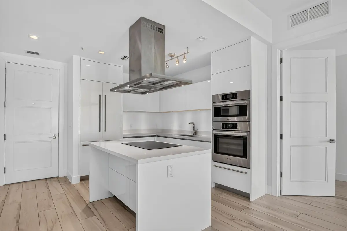 3-web-or-mls-DSC_5388 at 155 E Boca Raton Road 1019, Boca Raton