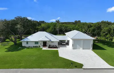 4255 79th Street, Vero Beach – Single Family Residence for sale