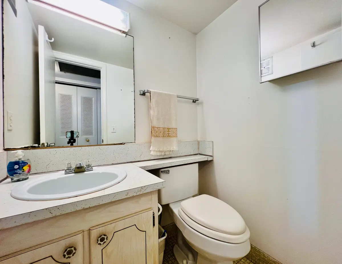 Half Bath at 411 Southampton A, West Palm Beach