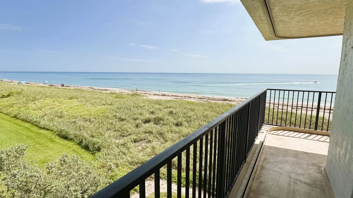 View 4 at 10310 S Ocean Drive 301, Jensen Beach