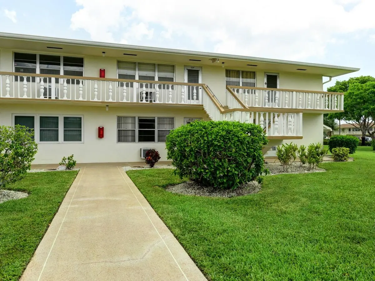 NorthamptonP317-23 at 317 Northampton P, West Palm Beach