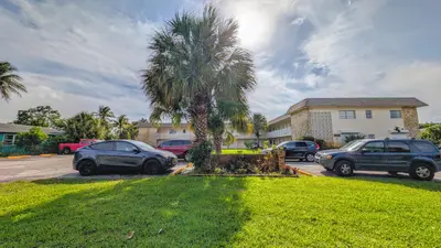 2301 SE 4th Street 12, Boynton Beach – leased