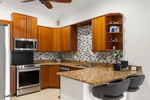 Hardwood Cabinets at 3020 NE 5th Terrace, Wilton Manors