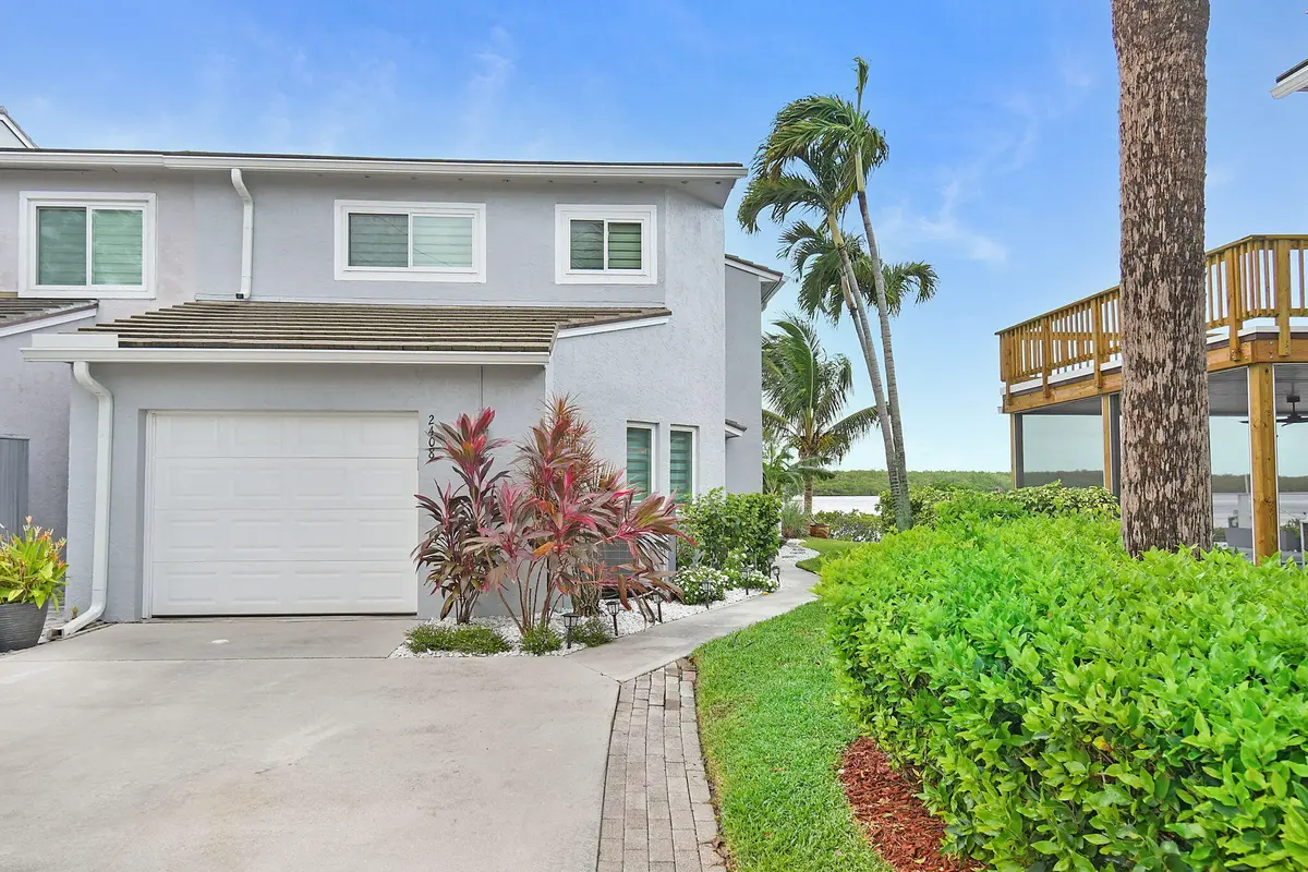 6-web-or-mls-500_8014 at 2408 Harbour Cove Drive, Fort Pierce