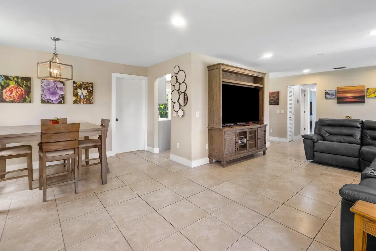 007-1294468thStreetNorth-WestPalmBeach-F at 12944 68th Street, The Acreage