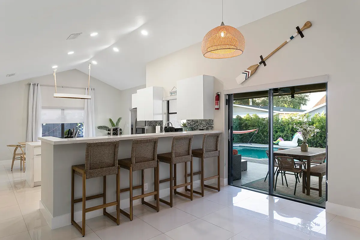 D7 at 231 SE 8th Street, Dania Beach