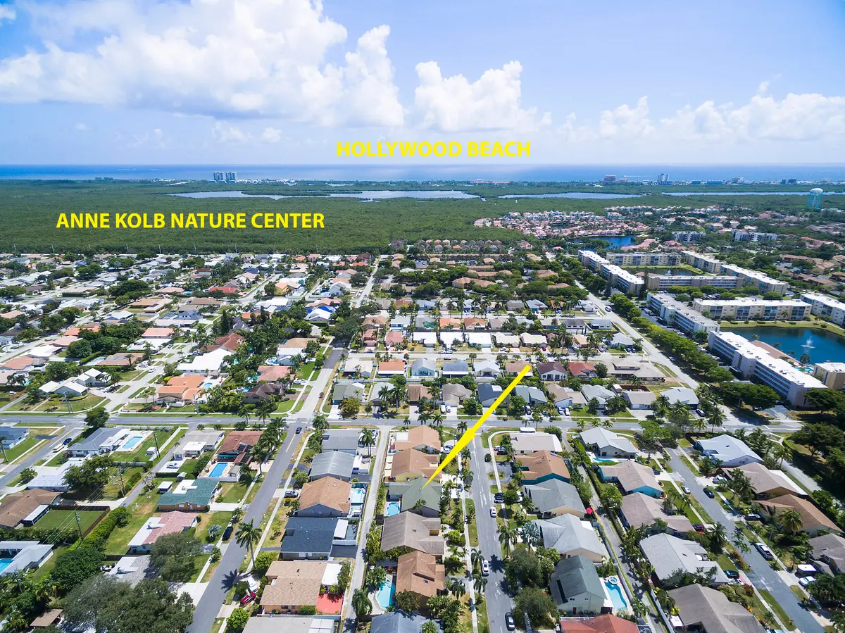 D2 at 231 SE 8th Street, Dania Beach
