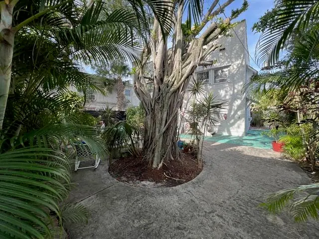 329 exterior4 at 329 N K Street 1, Lake Worth Beach