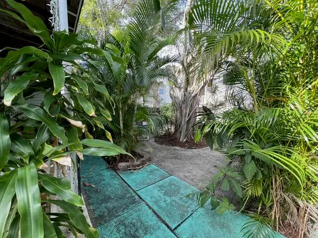 329 exterior5 at 329 N K Street 1, Lake Worth Beach