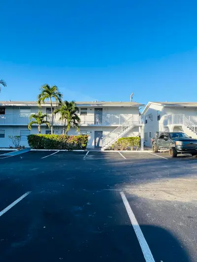 510 24th Avenue 401, Lake Worth Beach – Apartment for rent
