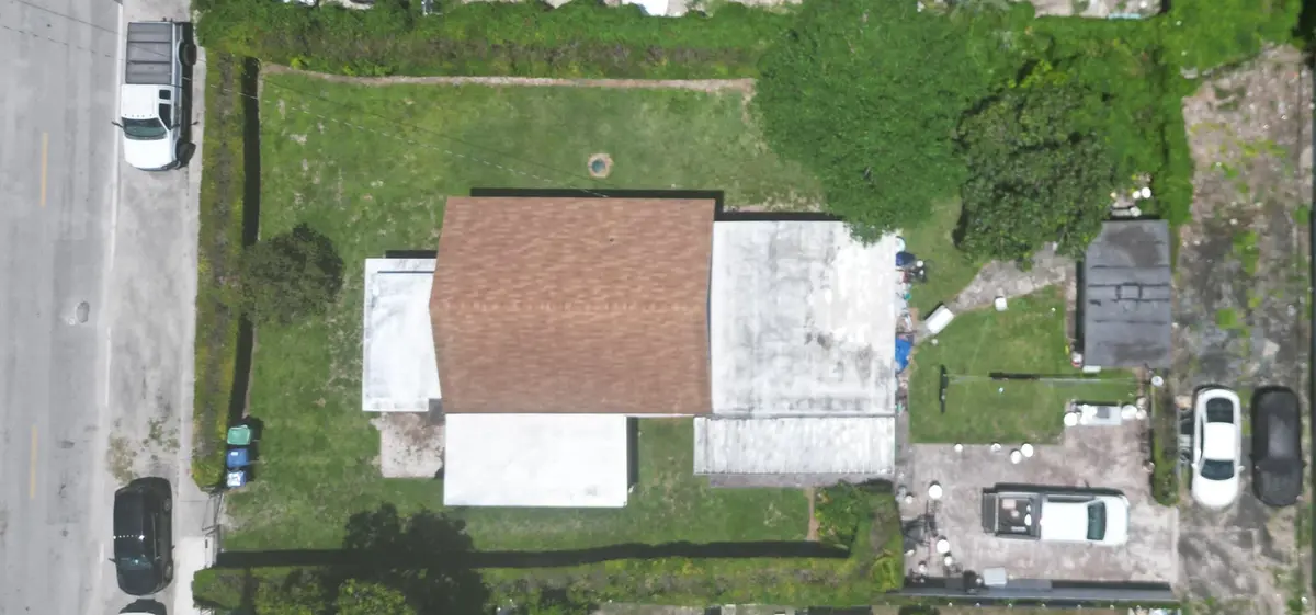2466 NW 91st Street, Miami, FL – photo 5