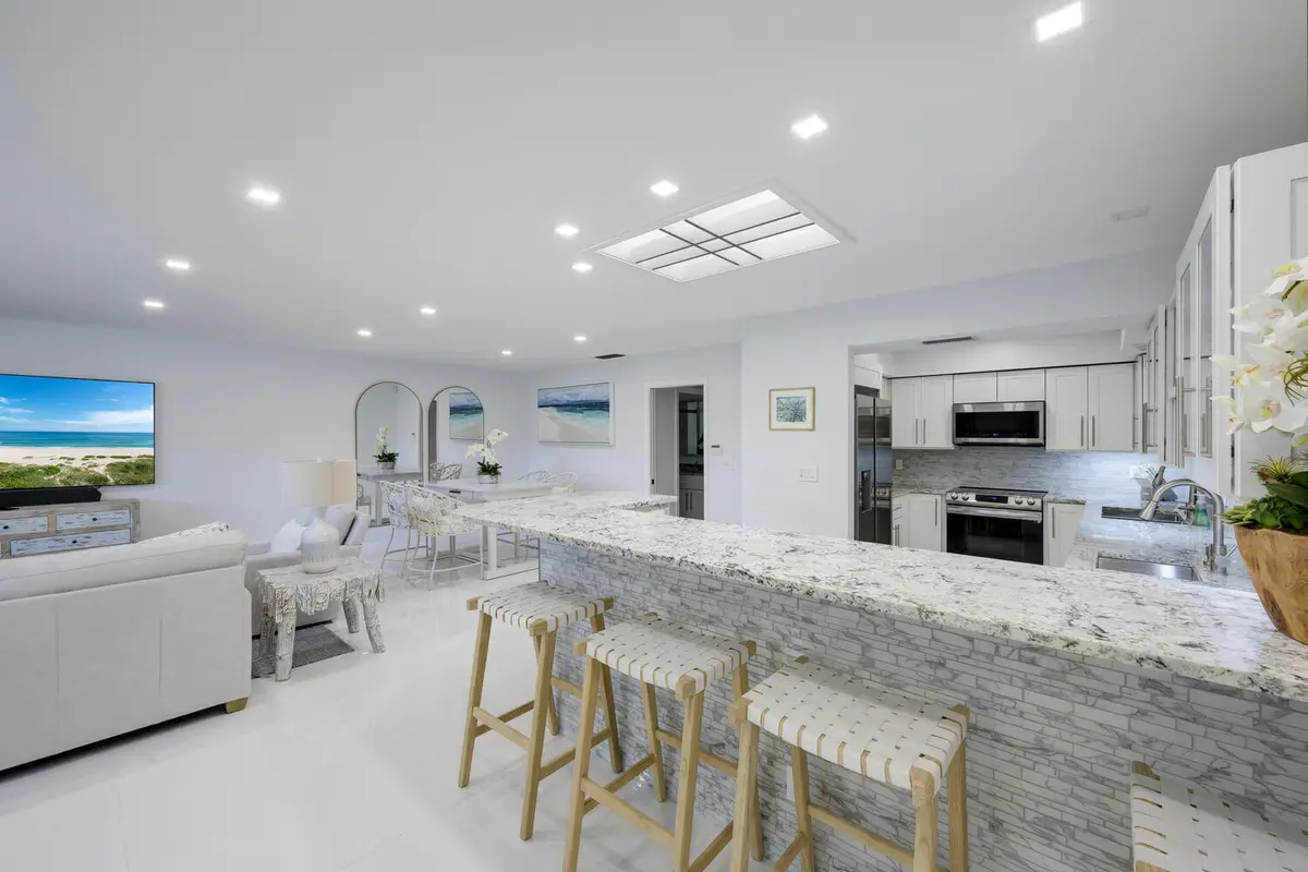 Kitchen at 11335 Twelve Oaks Way, North Palm Beach