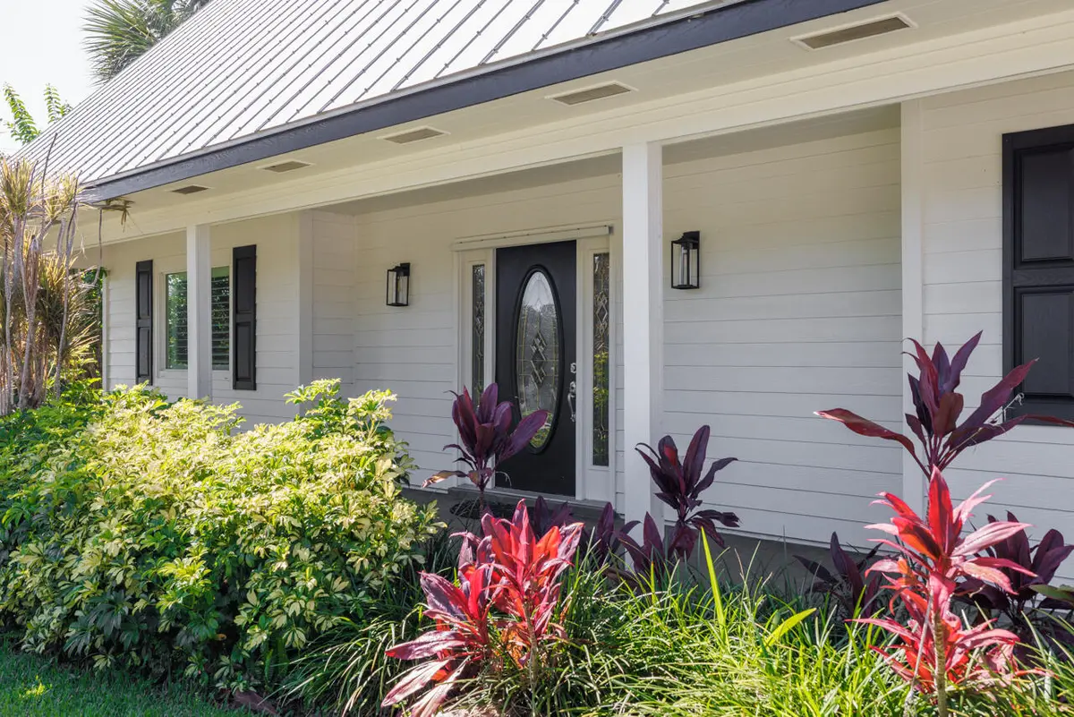 FRONT PORCH at 9200 SE Olympus Street, Hobe Sound