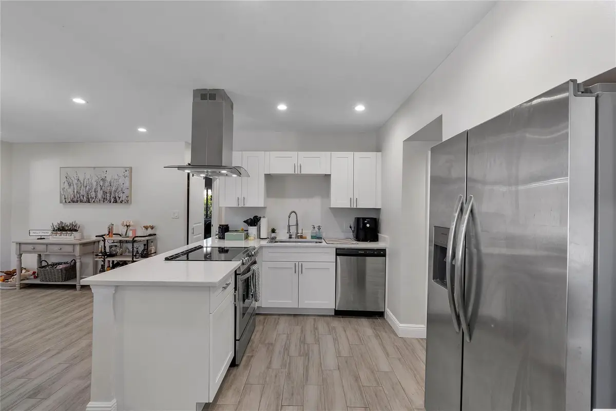 Photo 2 at 342 SW 22nd Street, Fort Lauderdale