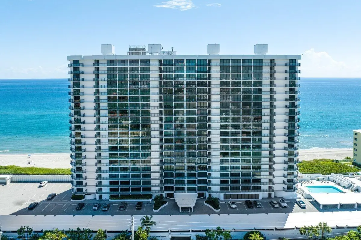 037-250SouthOceanBoulevard-BocaRaton-FL- at 250 S Ocean Boulevard 6f, Boca Raton
