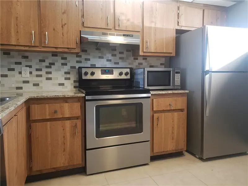 kit1 at 109 Lake Emerald Drive 107, Oakland Park