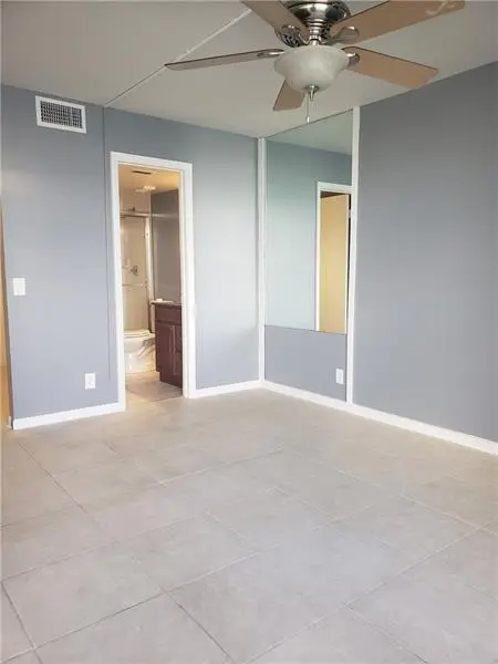 liv2 at 109 Lake Emerald Drive 107, Oakland Park