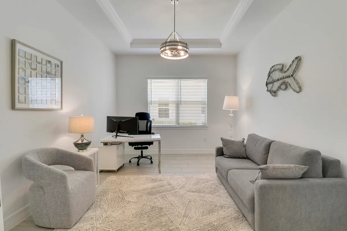 Flex Room or Office at 10718 Stellar Circle, Palm Beach Gardens