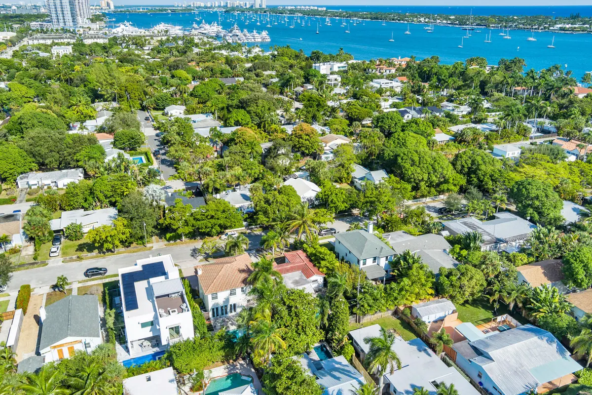 low-7 at 244 31st Street, West Palm Beach
