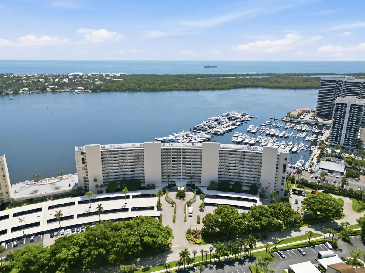 Quay South and the marina. at 124 Lakeshore Drive 8280, North Palm Beach