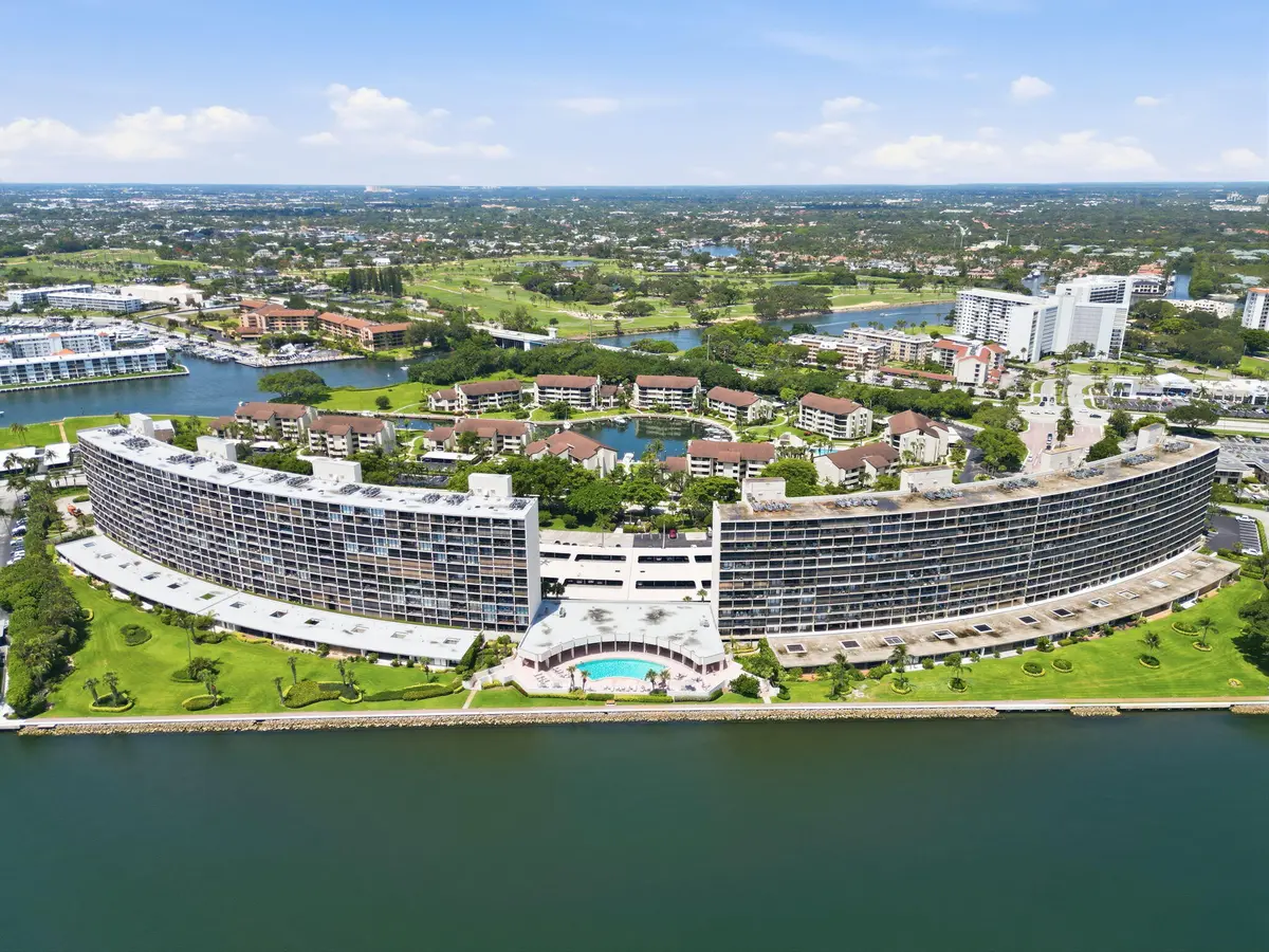 What a view. at 124 Lakeshore Drive 8280, North Palm Beach