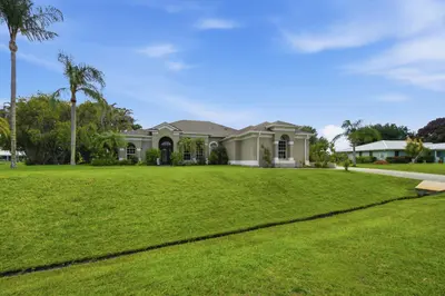 2598 SE Hamden Road, Port St. Lucie – sold