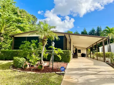 8011 SE Homestead Avenue, Hobe Sound – sold