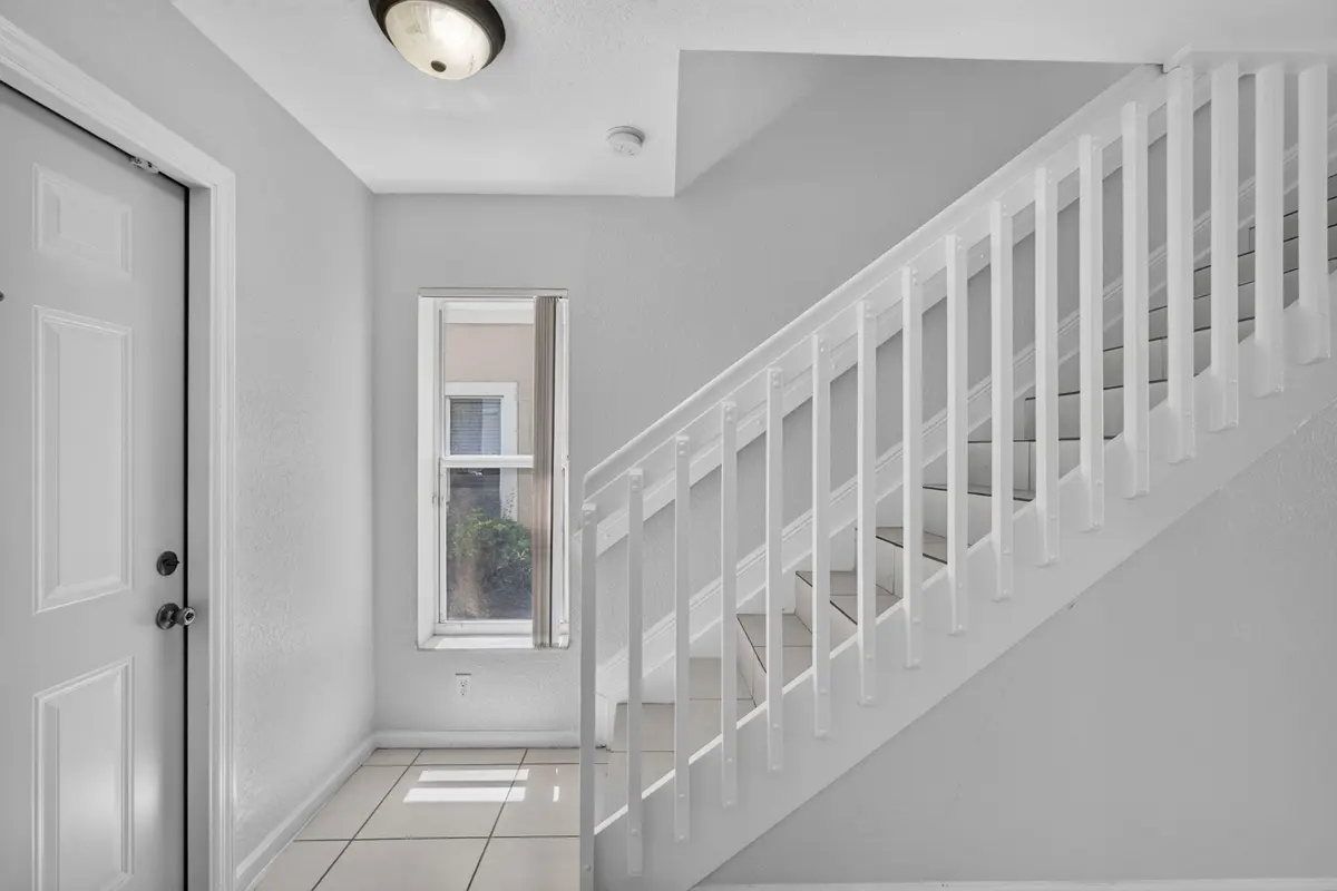 ENTRYWAY STAIRWELL at 946 Summit Lake Drive, West Palm Beach
