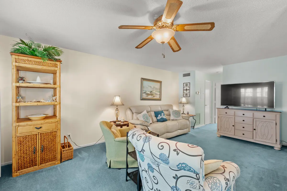 36 Vista Gardens Trail 205, Vero Beach, FL – photo 2