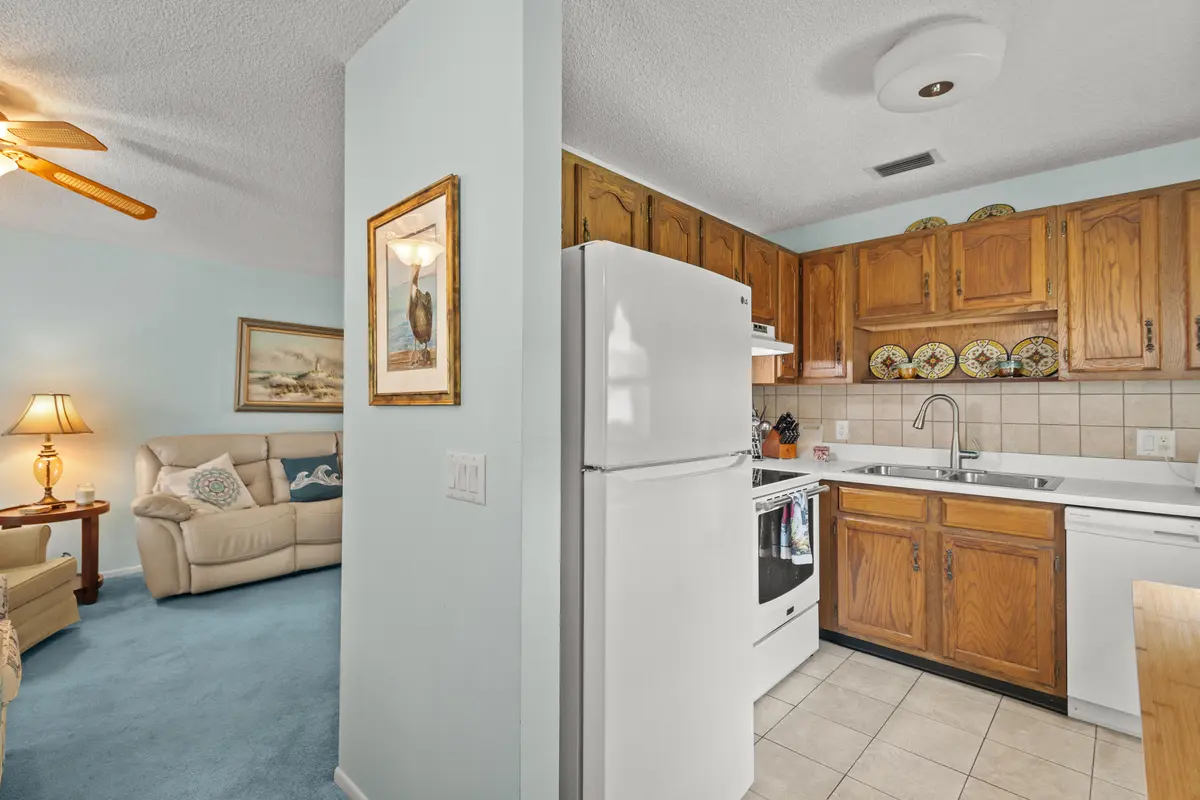 36 Vista Gardens Trail 205, Vero Beach, FL – photo 7