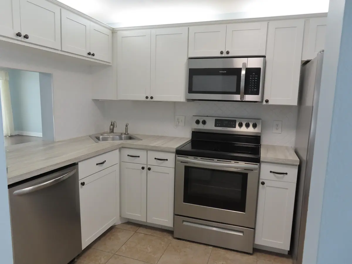 IMG_0400 at 1501 S Ocean Boulevard 129, Lauderdale-By-The-Sea