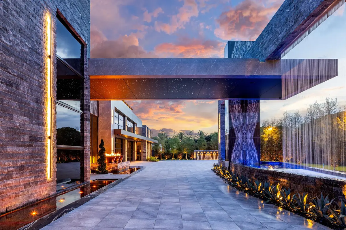 Twilight Front at 16121 Quiet Vista Circle, Delray Beach