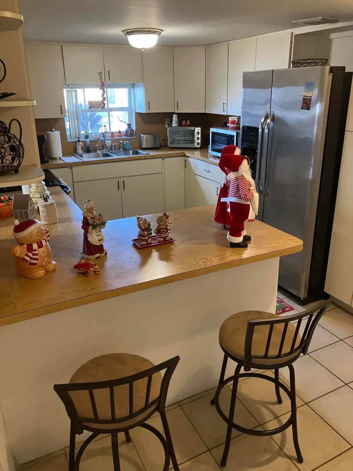 KITCHEN at 7960 NW 174th Street, Hialeah