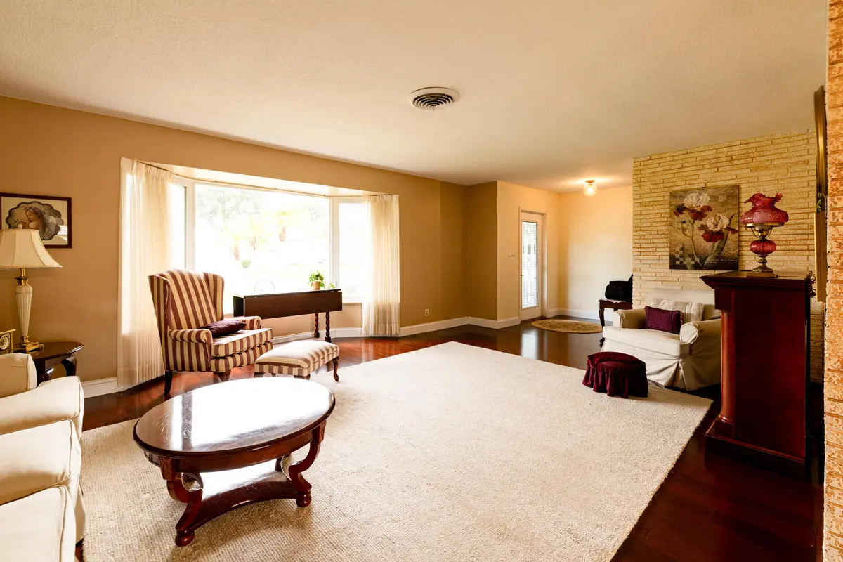 9B2A8369-HDR at 5541 SW 7th Street, Plantation