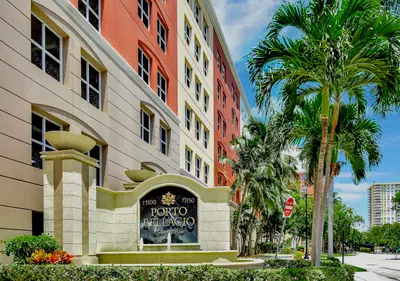 17150 N Bay Road 2709, Sunny Isles Beach – Condominium for sale