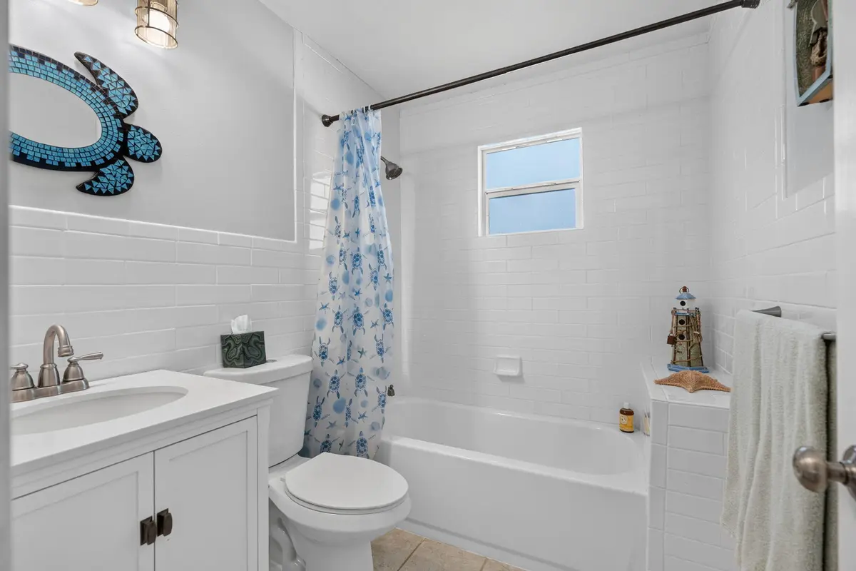 36-web-or-mls-_MLP3850 at 17751 127th Drive, Jupiter