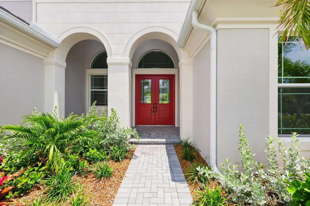 5_453a0725 at 14261 Spruce Pine Drive, Westlake