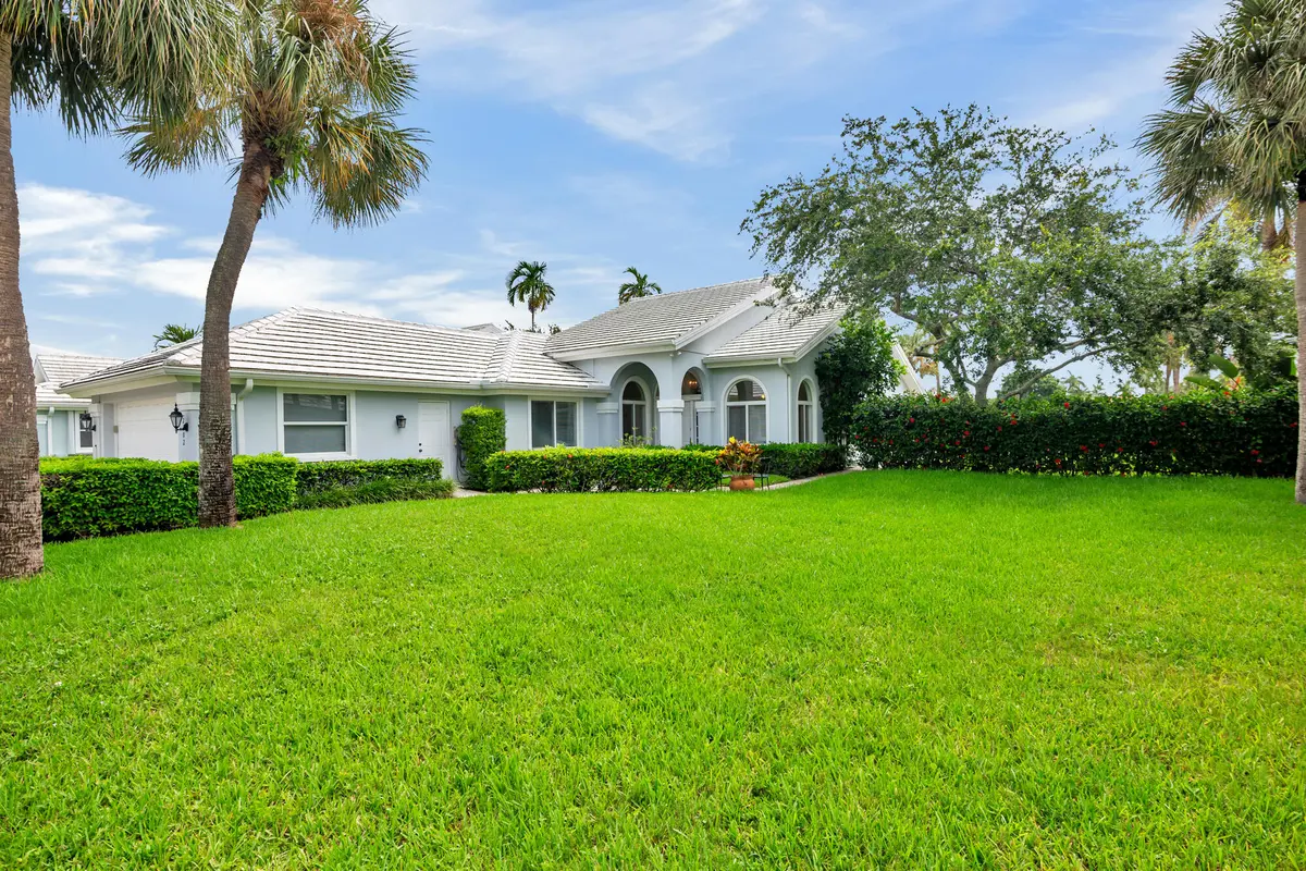 low-2 at 2402 Saratoga Bay Drive, West Palm Beach