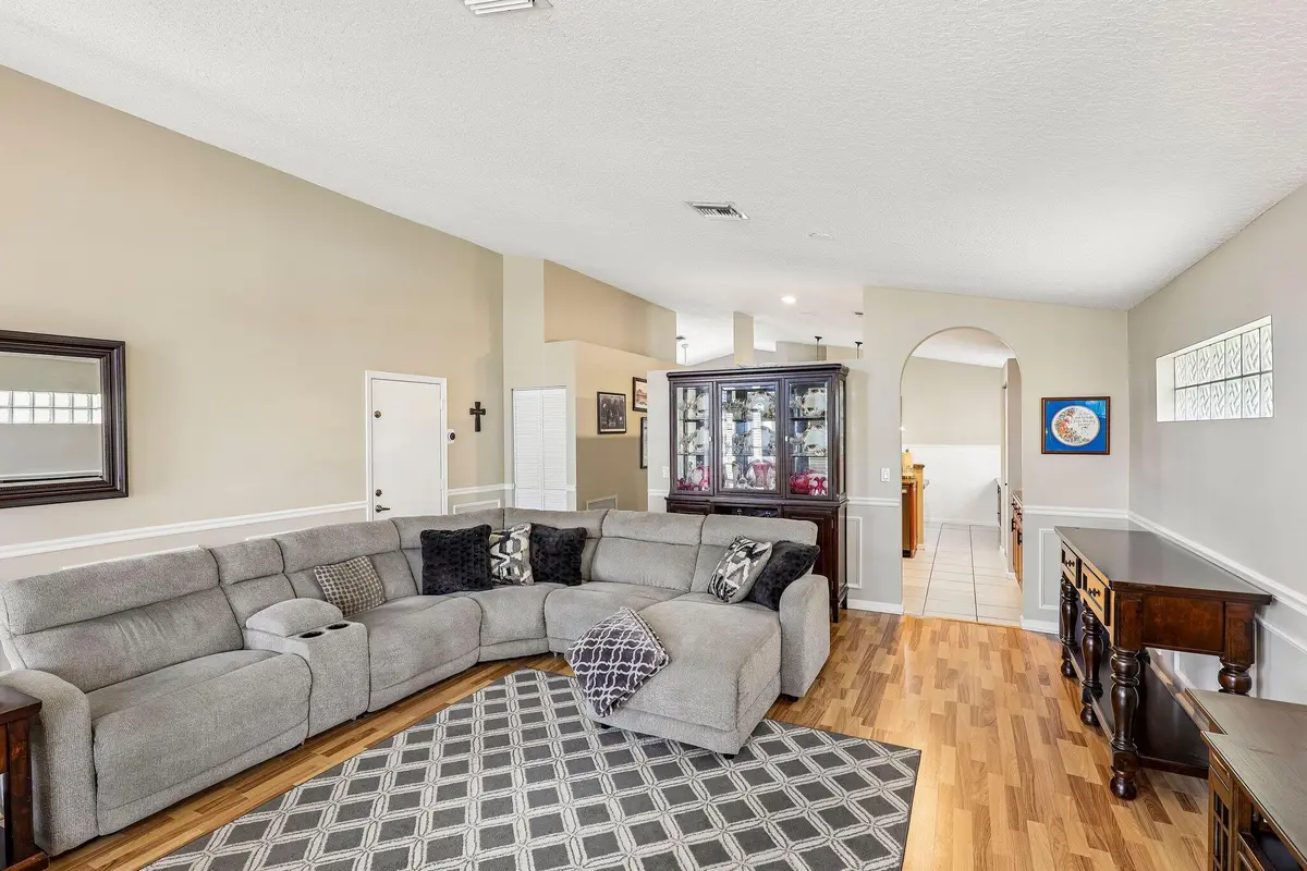 10-web-or-mls-NW 112th Ter-S2306-010 at 5258 NW 112th Terrace, Coral Springs